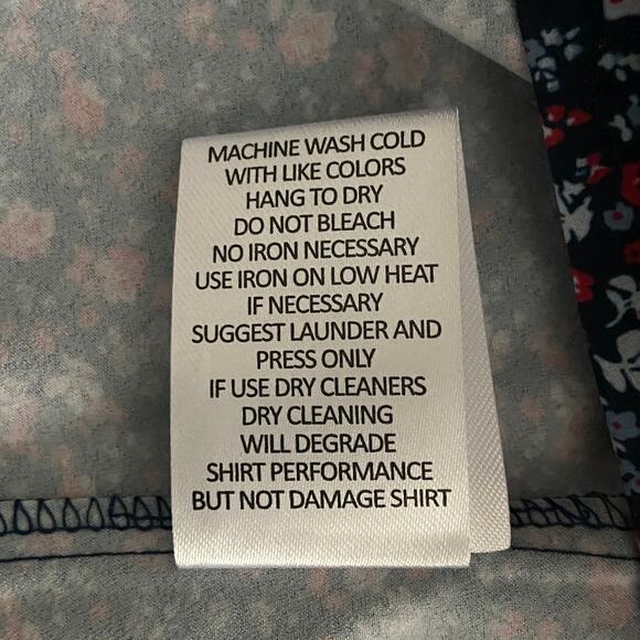 Quieti Performance Men's Shirt Small Short Sleeve Button-Up Navy Blue Floral NEW - Picture 11 of 12